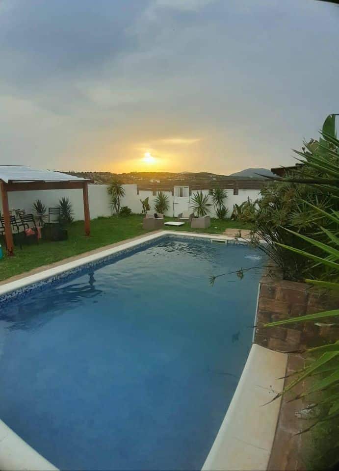 #VillaTunisie - Villa Tunisia #PropriétéDeLuxe - Luxury property #VillaDeLuxe - Luxury villa #TerrasseAvecVue - Terrace with a view TUNIS
