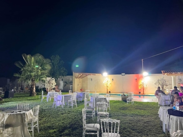 Commercial in ,