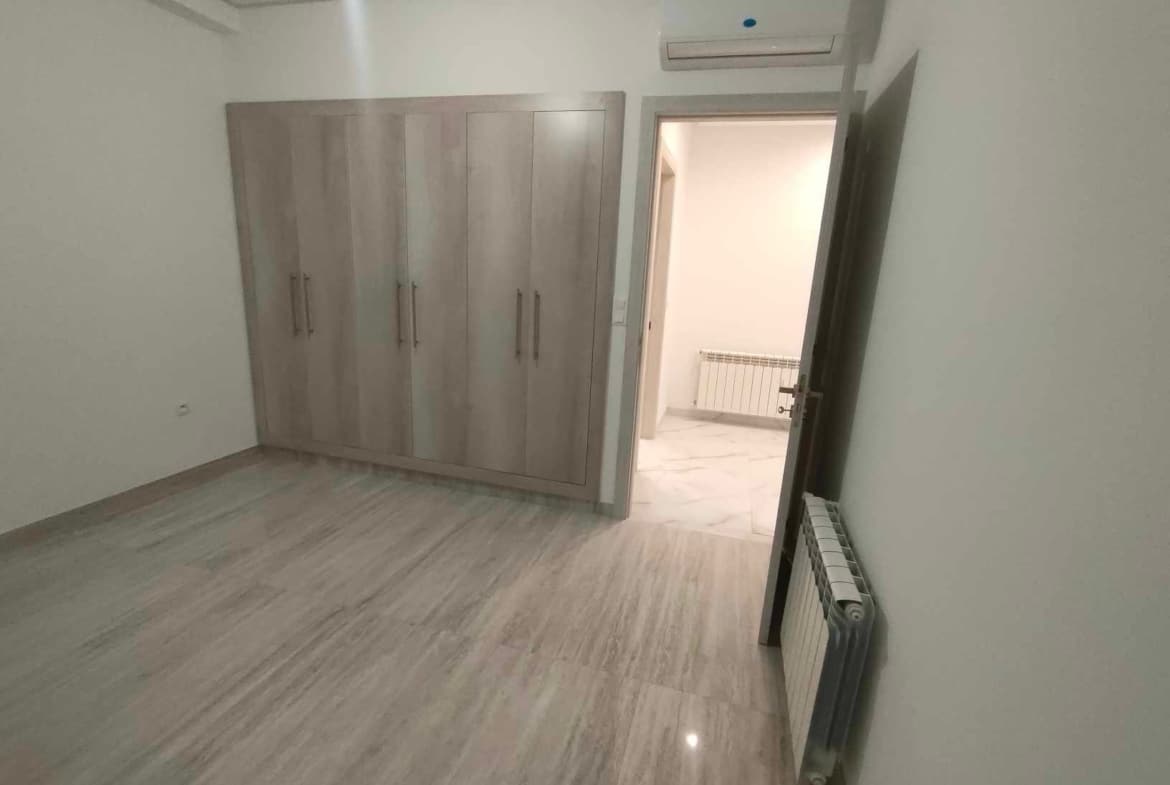 Apartment in ,