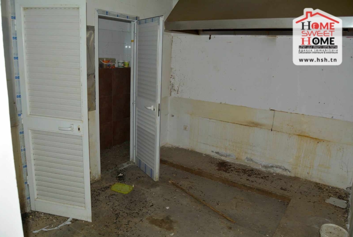 Commercial in Tunis,Bab bhar