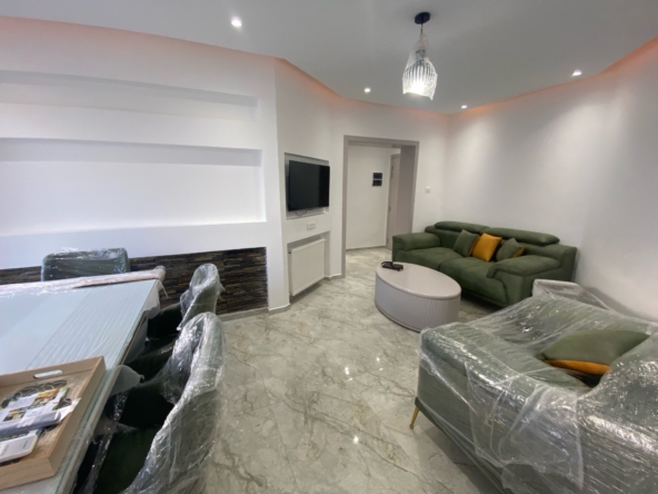 Apartment in ,
