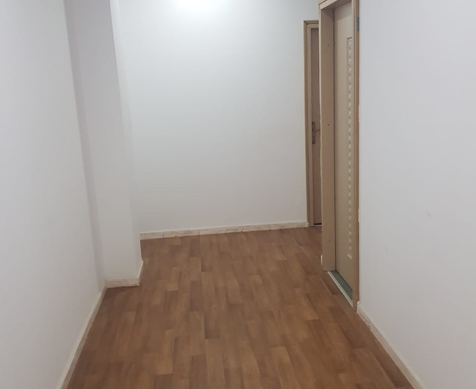 Commercial in Ariana,Mnihla