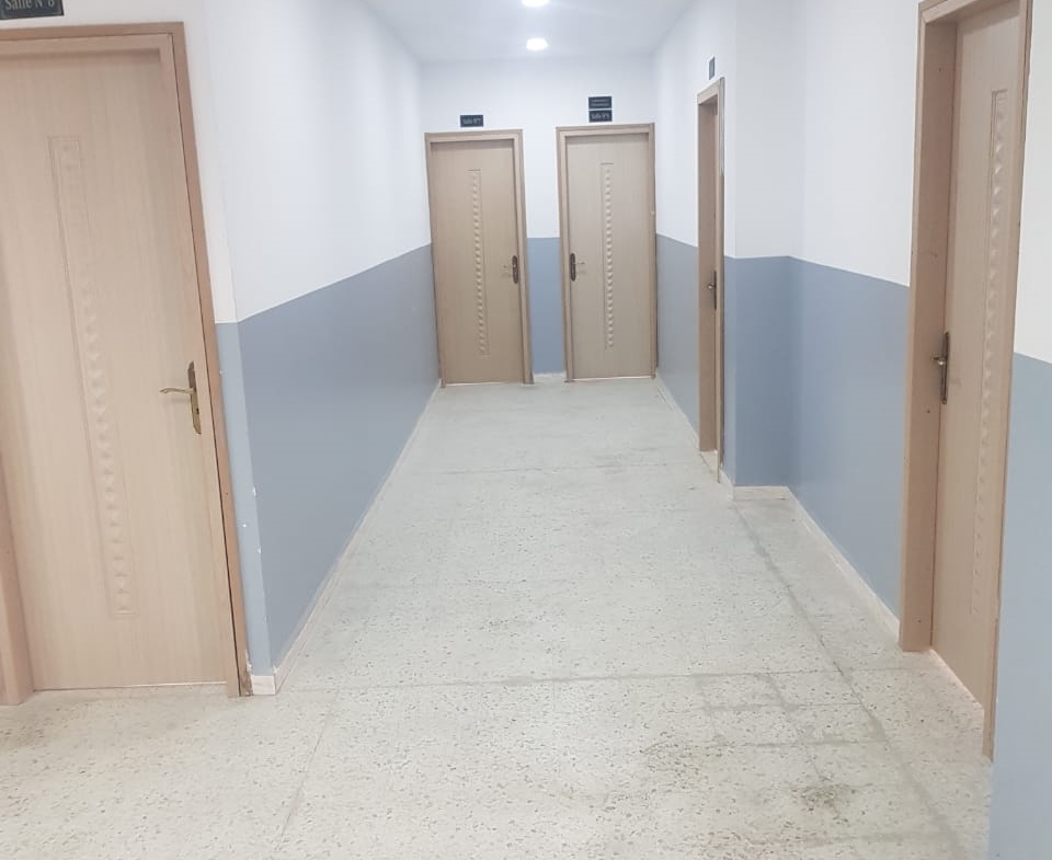 Commercial in Ariana,Mnihla