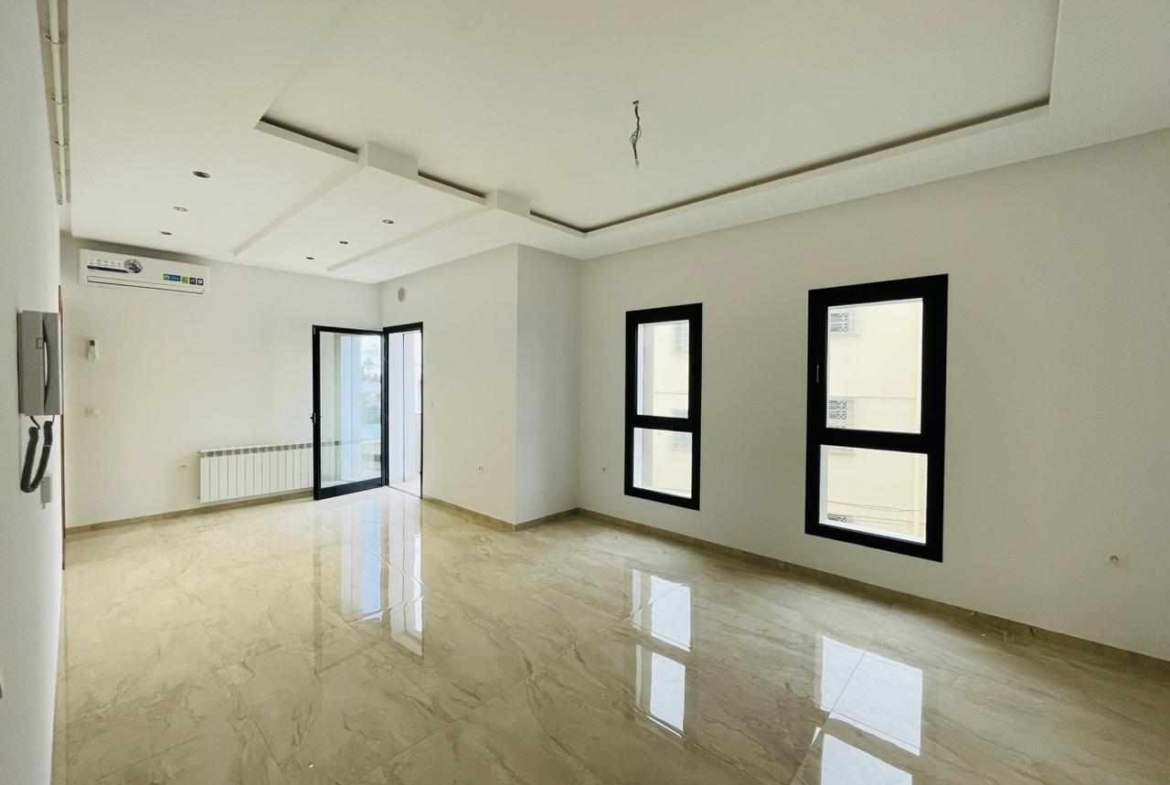 Apartment in ,