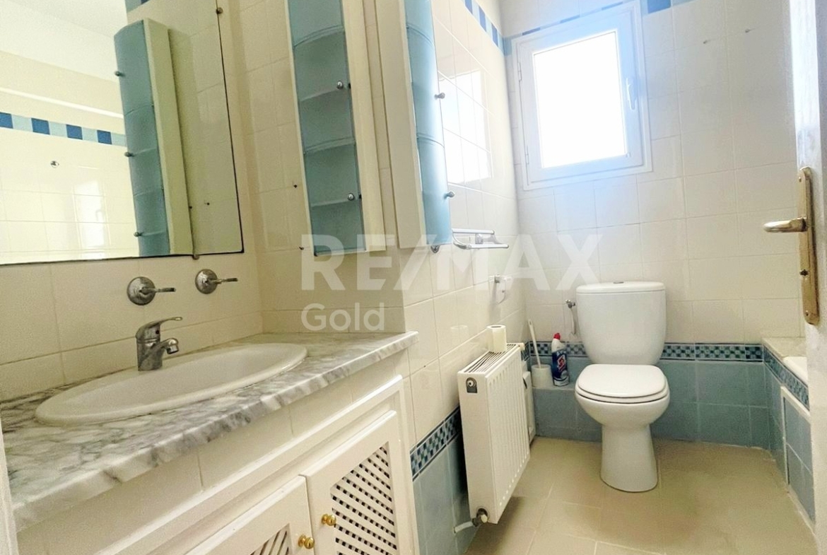 Apartment in ,