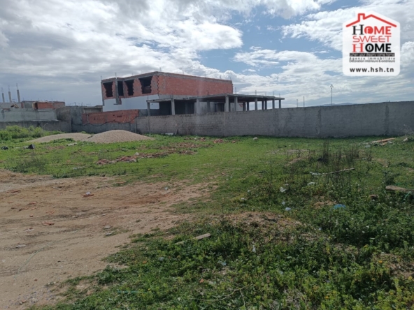 Land in Ariana,Raoued