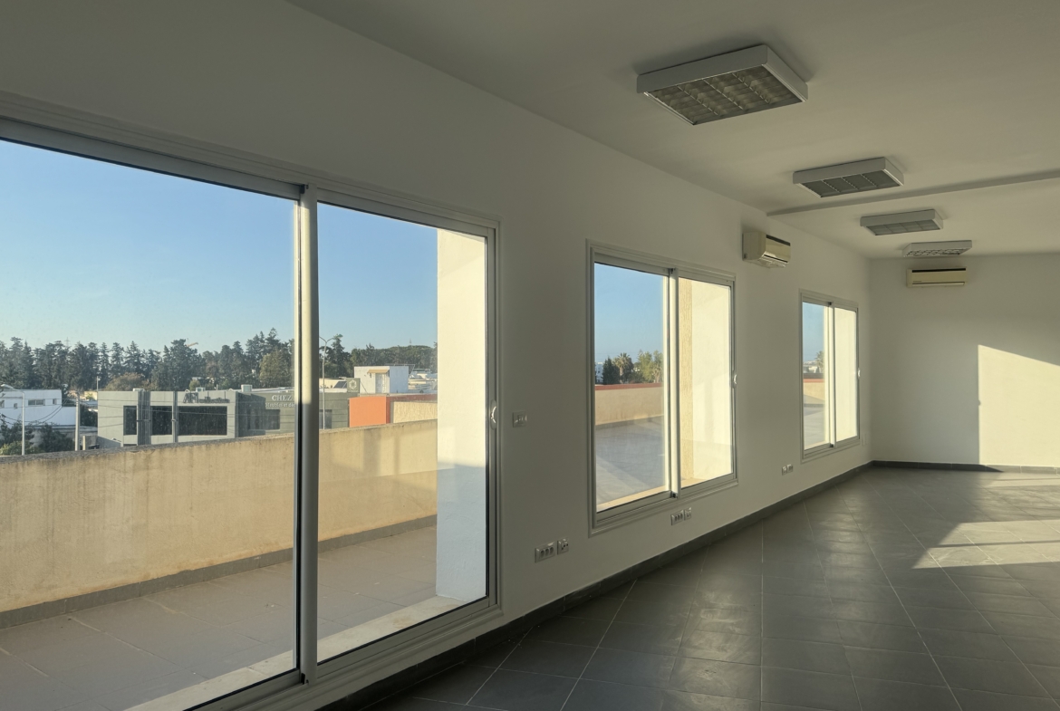 Commercial in ,