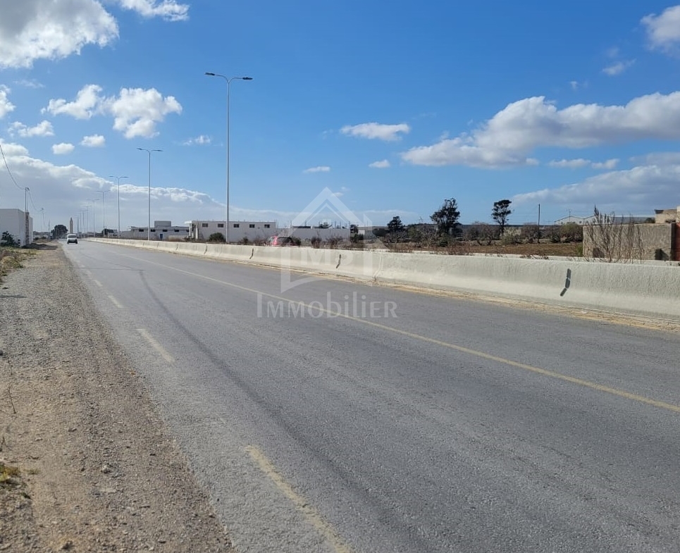 Land in Nabeul,