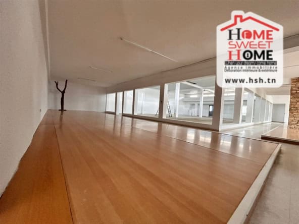 Commercial in Tunis,