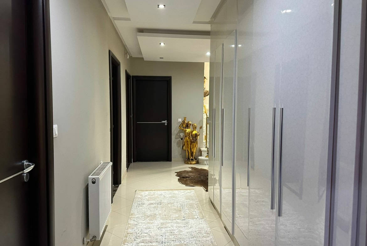 Apartment in ,ariana