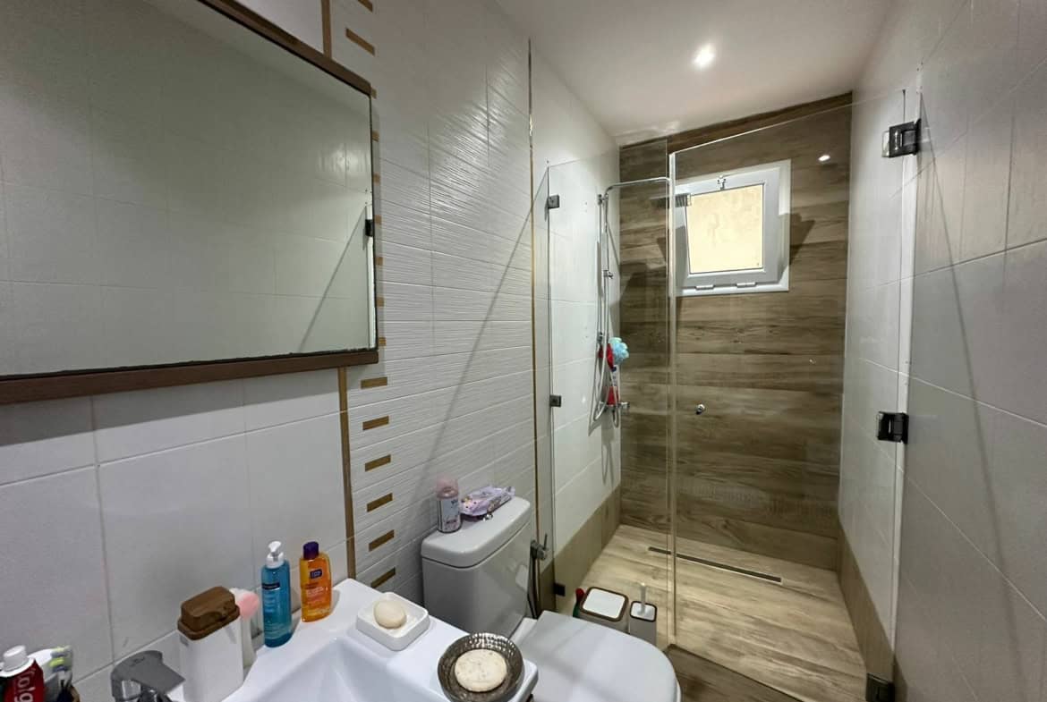 Apartment in ,ariana