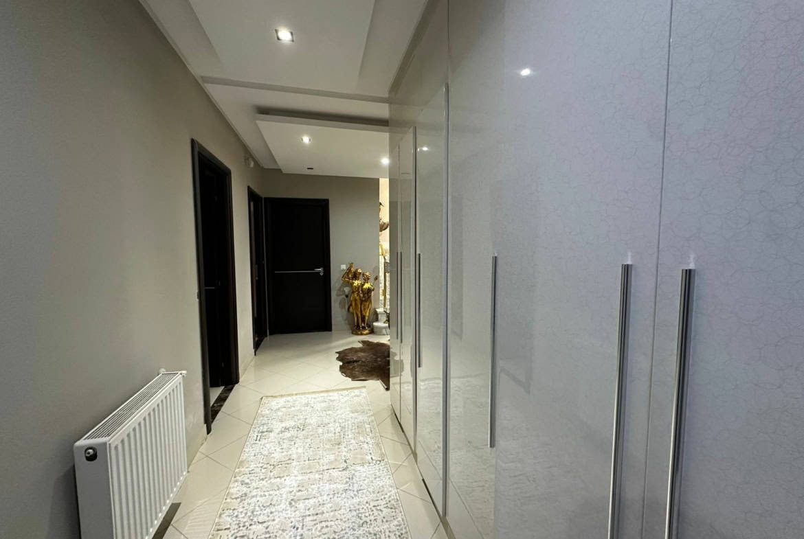 Apartment in ,ariana