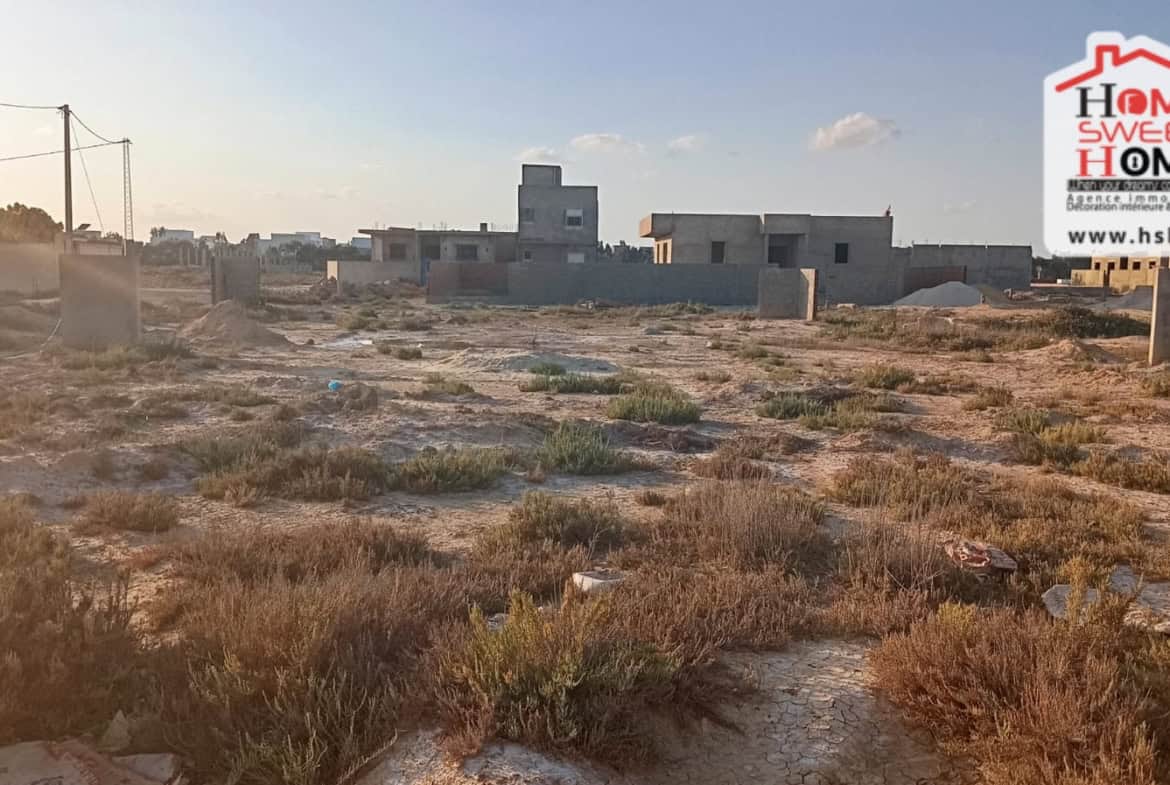 Land in Ariana,Raoued