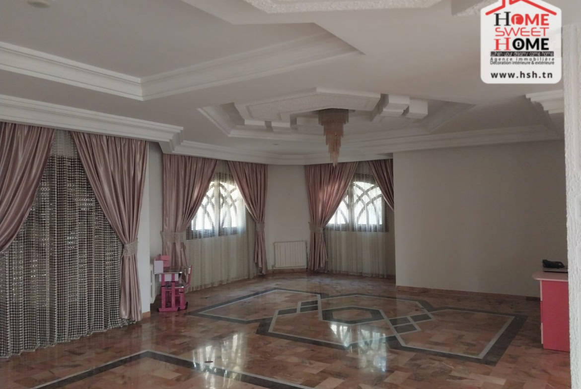 Villa in Tunis,El menzah