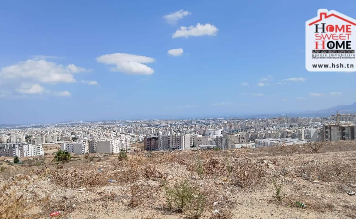 Land in Ariana,Ariana ville