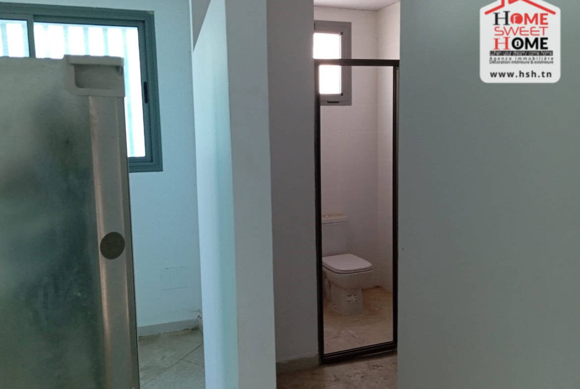 Commercial in Tunis,Cite el khadra