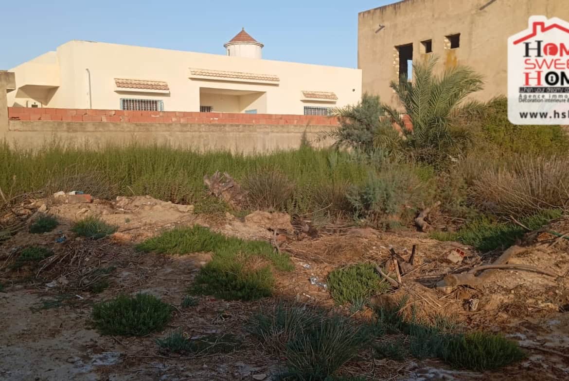 Land in Ariana,Raoued