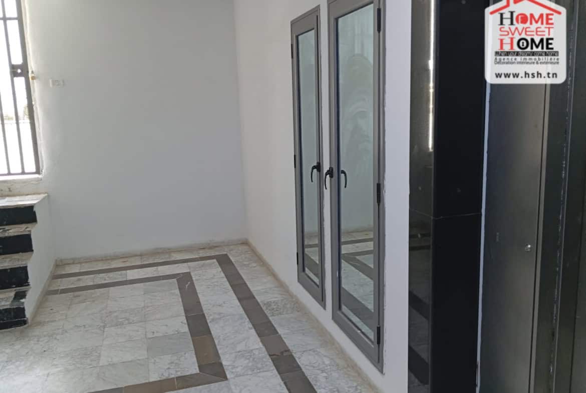 Commercial in Tunis,Cite el khadra