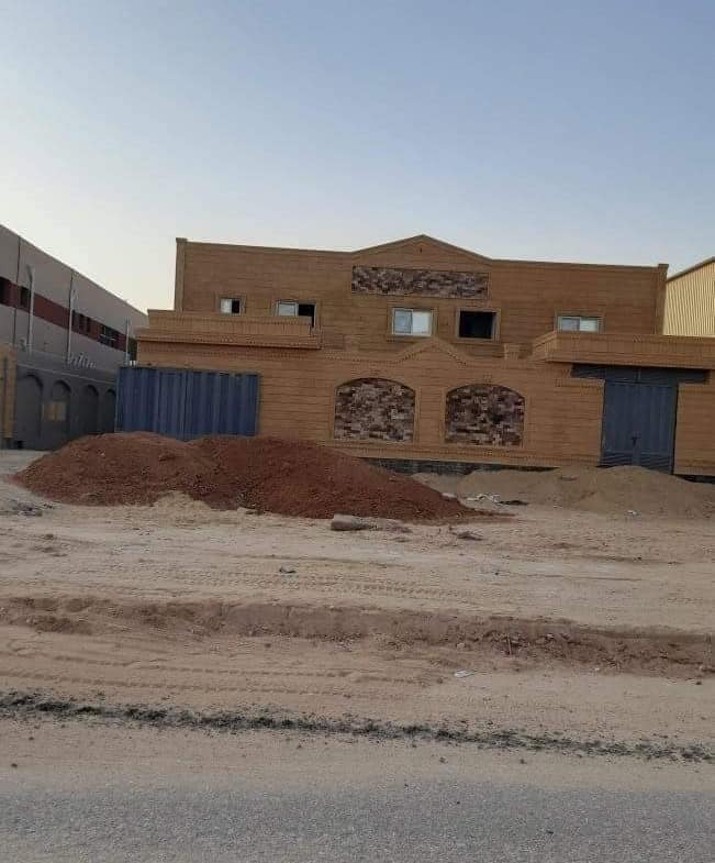 Commercial in ,