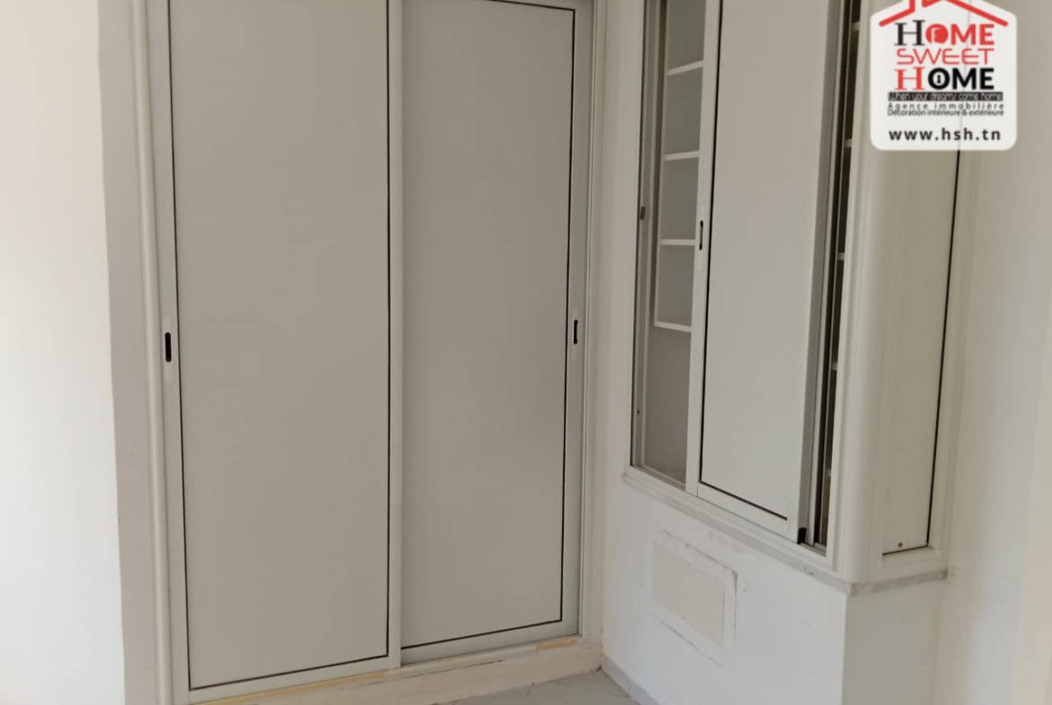 Office in Ariana,Ariana ville