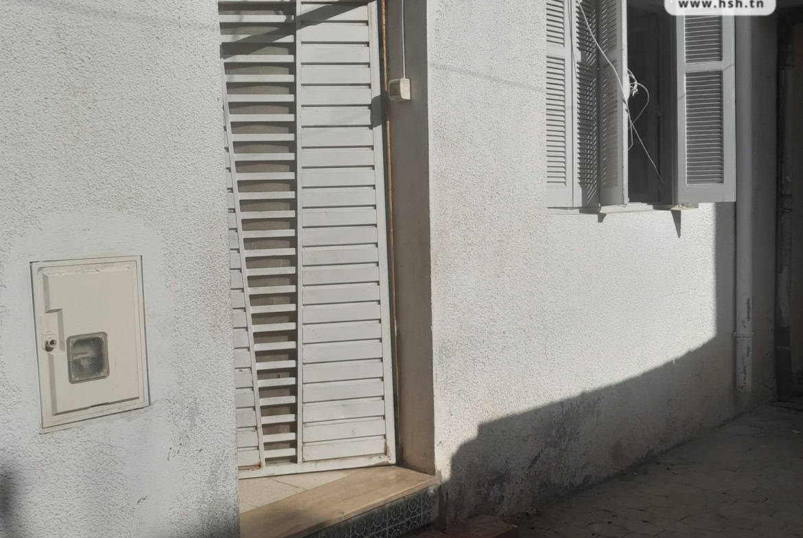 à Vendre Immeuble Baalbek à Tunis El Kram Ouest